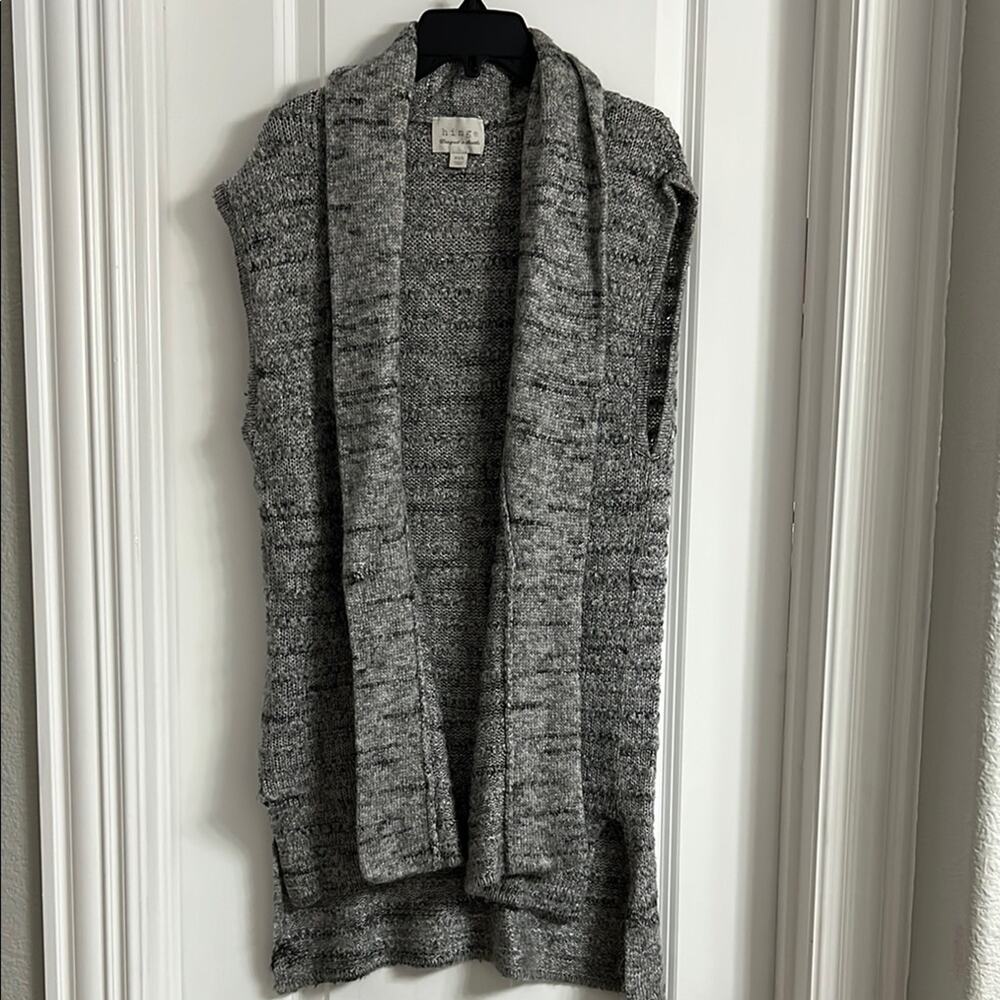 Hinge Gray Open-Front Cardigan Sweater